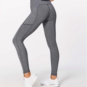 Lululemon Speed Up Tight Leggings with Pockets 28”
